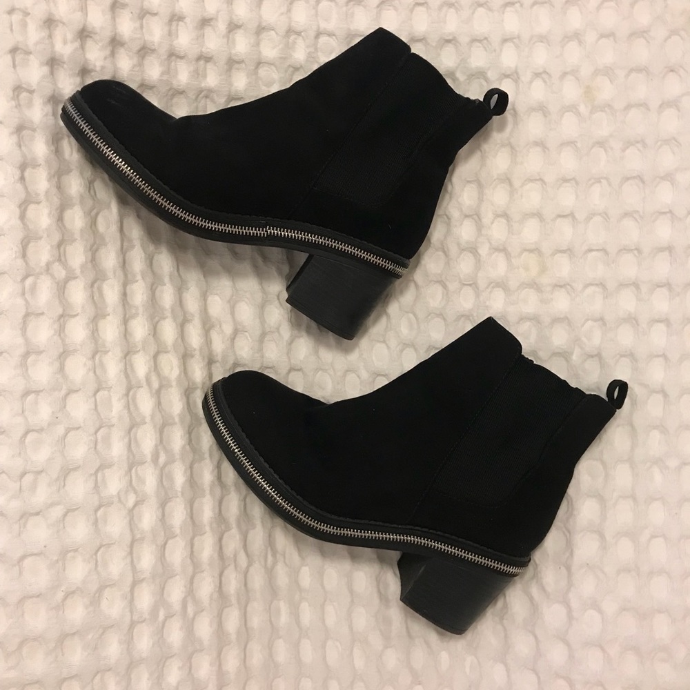 PERFECT FALL  BLACK BOOTIES